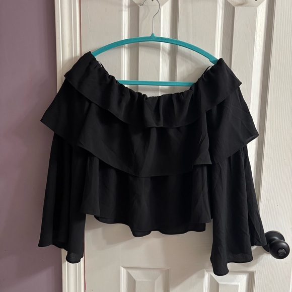 Off-Shoulder Black Ruffle Top - Picture 3 of 5